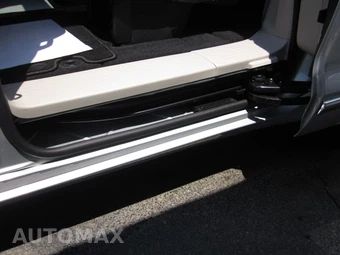 2023 Chrysler Pacifica Limited 121.6" WB - miniatura 43