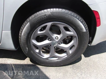 2023 Chrysler Pacifica Limited 121.6" WB - miniatura 67