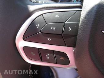 2023 Chrysler Pacifica Limited 121.6" WB - miniatura 75