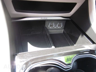 2023 Chrysler Pacifica Limited 121.6" WB - miniatura 91