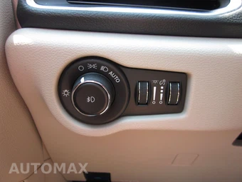 2023 Chrysler Pacifica Limited 121.6" WB - miniatura 95