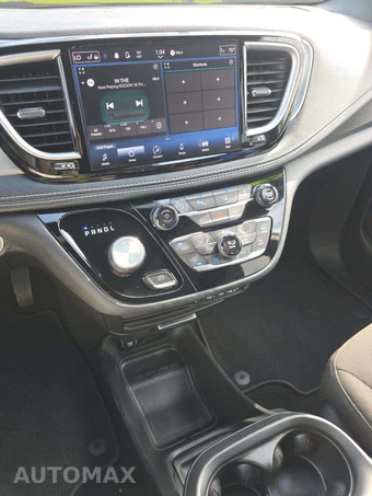 2023 Chrysler Pacifica Touring 121.6" WB - miniatura 10