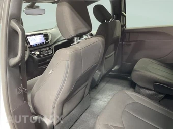 2023 Chrysler Pacifica Touring 121.6" WB - miniatura 23