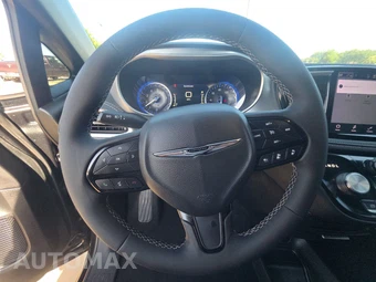 2023 Chrysler Pacifica Touring 121.6" WB - miniatura 10
