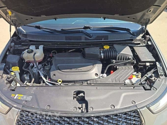 2023 Chrysler Pacifica Touring 121.6" WB - miniatura 23