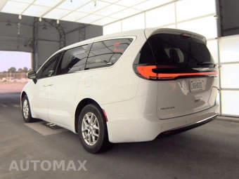 2023 Chrysler Pacifica Touring 121.6" WB - miniatura 6