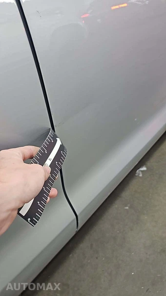 2023 Chrysler Pacifica Touring 121.6" WB - miniatura 23
