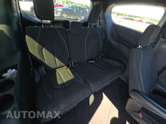 2023 Chrysler Pacifica Touring 121.6" WB - miniatura 14