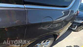 2023 Chrysler Pacifica Touring L 121.6" WB – miniatura 24