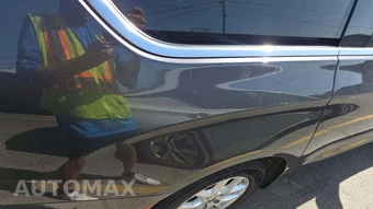 2023 Chrysler Pacifica Touring L 121.6" WB – miniatura 26