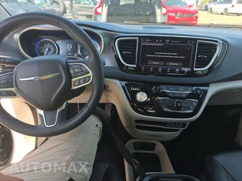 2023 Chrysler Pacifica Touring L 121.6" WB - miniatura 11