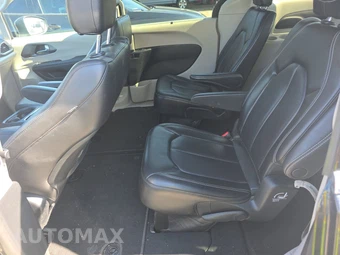 2023 Chrysler Pacifica Touring L 121.6" WB - miniatura 13