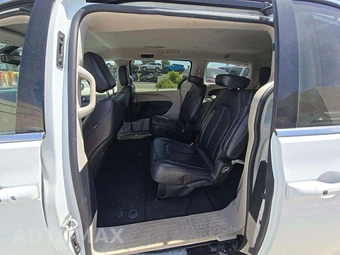 2023 Chrysler Pacifica Touring L 121.6" WB - miniatura 10