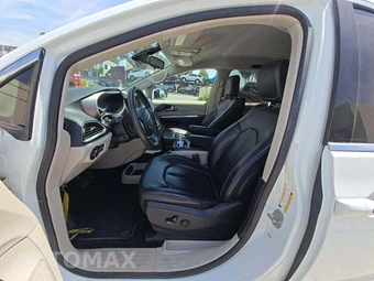 2023 Chrysler Pacifica Touring L 121.6" WB - miniatura 3