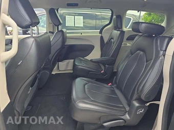 2023 Chrysler Pacifica Touring L 121.6" WB - miniatura 13