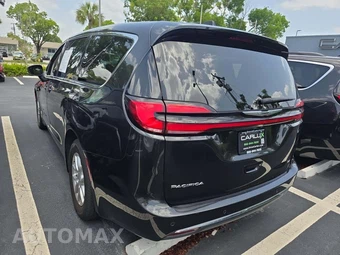 2023 Chrysler Pacifica Touring L 121.6" WB - miniatura 2