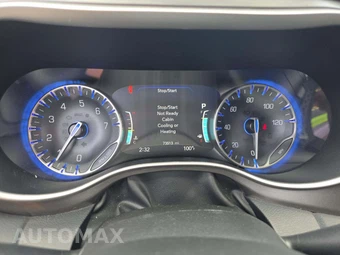 2023 Chrysler Pacifica Touring L 121.6" WB - miniatura 9