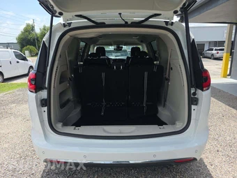 2023 Chrysler Pacifica Touring L 121.6" WB – miniatura 15