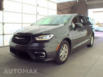 2023 Chrysler Pacifica Touring L 121.6" WB