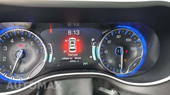 2023 Chrysler Pacifica Touring L 121.6" WB - miniatura 21