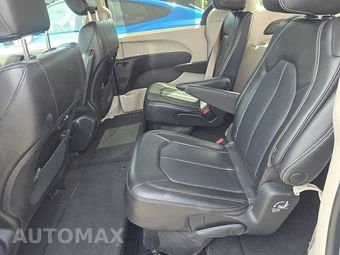 2023 Chrysler Pacifica Touring L 121.6" WB - miniatura 13