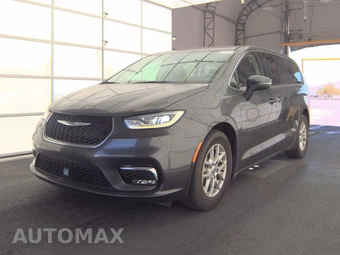 2023 Chrysler Pacifica Touring L 121.6" WB