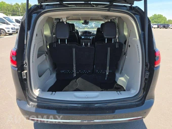 2023 Chrysler Pacifica Touring L 121.6" WB - miniatura 12