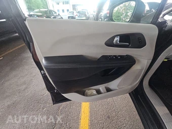 2023 Chrysler Pacifica Touring L 121.6" WB - miniatura 15