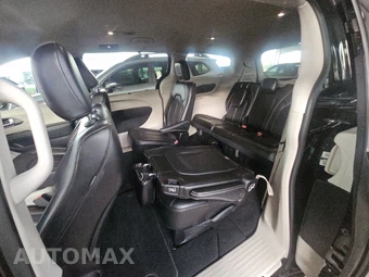2023 Chrysler Pacifica Touring L 121.6" WB - miniatura 20