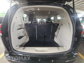 2023 Chrysler Pacifica Touring L 121.6" WB - miniatura 24