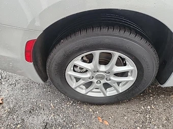 2023 Chrysler Pacifica Touring L 121.6" WB - miniatura 10