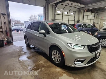 2023 Chrysler Pacifica Touring L 121.6" WB - miniatura 3