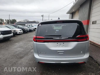 2023 Chrysler Pacifica Touring L 121.6" WB - miniatura 5