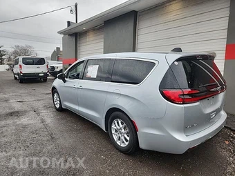 2023 Chrysler Pacifica Touring L 121.6" WB - miniatura 6