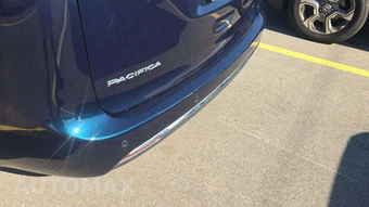 2023 Chrysler Pacifica Touring L 121.6" WB - miniatura 25