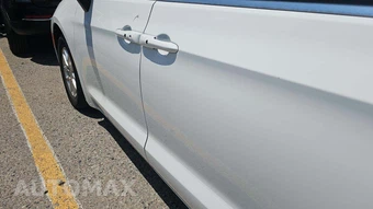 2023 Chrysler Pacifica Touring L 121.6" WB - miniatura 24