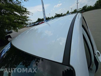 2023 Chrysler Pacifica Touring L 121.6" WB - miniatura 12