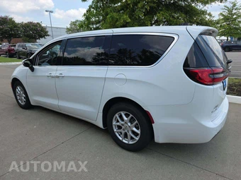 2023 Chrysler Pacifica Touring L 121.6" WB - miniatura 2