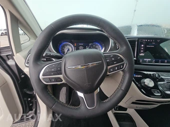 2023 Chrysler Pacifica Touring L 121.6" WB - miniatura 10