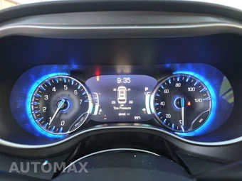 2023 Chrysler Pacifica Touring L 121.6" WB - miniatura 12
