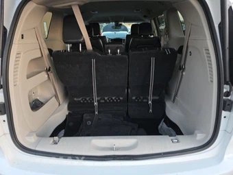 2023 Chrysler Pacifica Touring L 121.6" WB - miniatura 17