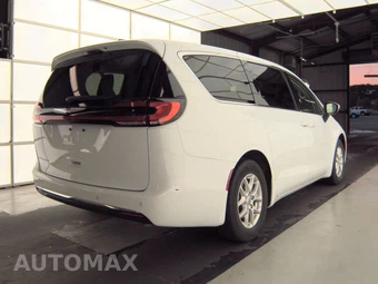 2023 Chrysler Pacifica Touring L 121.6" WB - miniatura 4