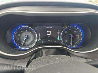 2023 Chrysler Pacifica Touring L 121.6" WB - miniatura 9