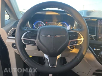 2023 Chrysler Pacifica Touring L 121.6" WB - miniatura 10