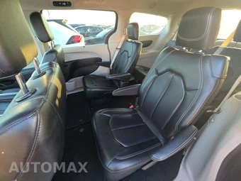 2023 Chrysler Pacifica Touring L 121.6" WB - miniatura 13