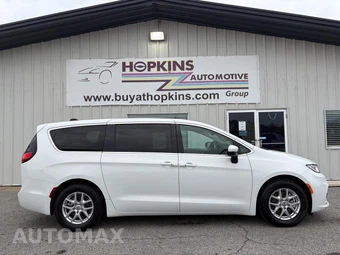 2023 Chrysler Pacifica Touring L 121.6" WB - car from the USA, Manheim Buy-Now listing at AUTOMAX