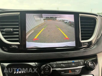 2023 Chrysler Pacifica Touring L 121.6" WB - miniatura 18