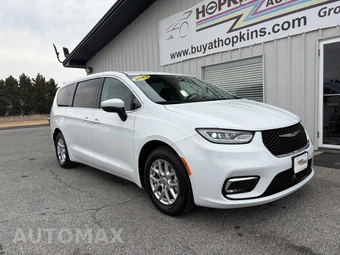 2023 Chrysler Pacifica Touring L 121.6" WB - miniatura 2