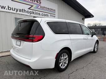 2023 Chrysler Pacifica Touring L 121.6" WB - miniatura 7