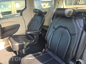 2023 Chrysler Pacifica Touring L 121.6" WB - miniatura 13